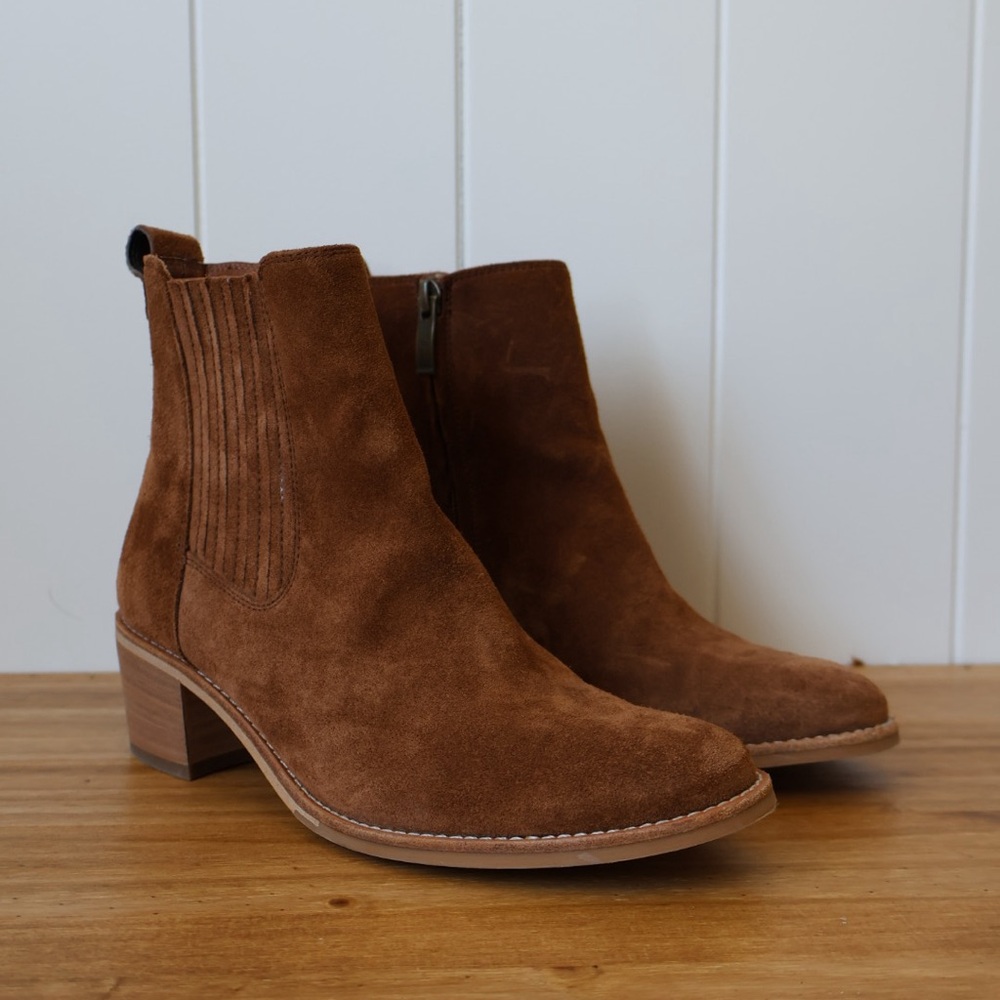 Paul Green Sante Brown Tan Suede Western Boots Sz 6 Low Heel